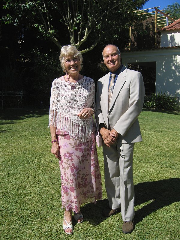 ted_sheila_portugal.JPG